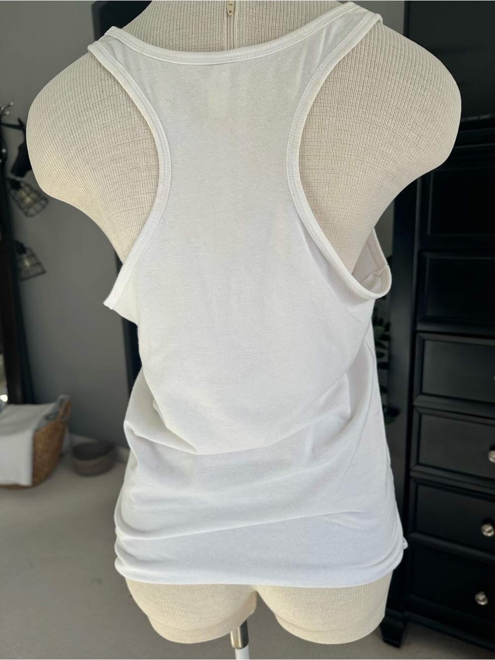 Next Level Apparel Shania Twain white concert tank, size medium - Picture 4 of 7